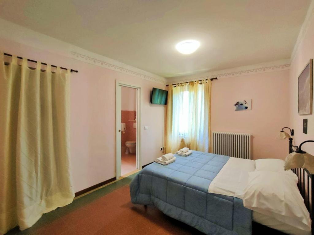 Hotel Palazzo Del Doma - Lake Vagli Vagli di Sotto Exteriör bild